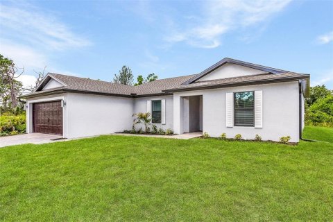 House in Port Charlotte, Florida 3 bedrooms, 135.73 sq.m. № 2092812 - photo 2