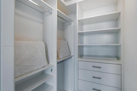 Condominio en venta en Miami, Florida, 2 dormitorios, 90.02 m2 № 1953841 - foto 20