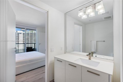 Condominio en venta en Miami, Florida, 2 dormitorios, 90.02 m2 № 1953841 - foto 16