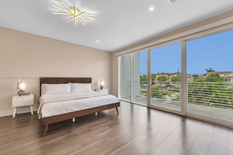 Touwnhouse à vendre à Fort Lauderdale, Floride: 4 chambres, 314.66 m2 № 2170800 - photo 27