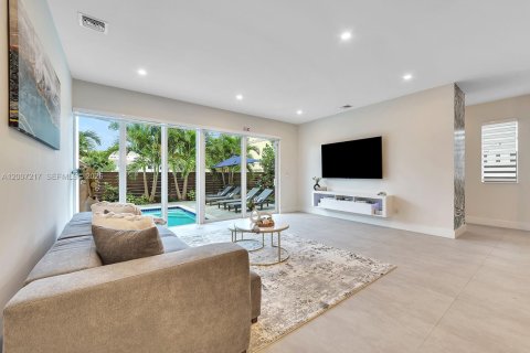 Touwnhouse à vendre à Fort Lauderdale, Floride: 4 chambres, 314.66 m2 № 2170800 - photo 13