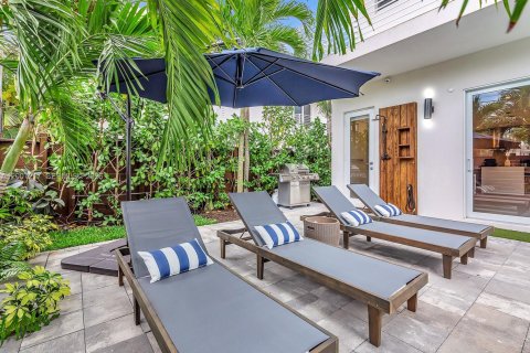 Touwnhouse à vendre à Fort Lauderdale, Floride: 4 chambres, 314.66 m2 № 2170800 - photo 20