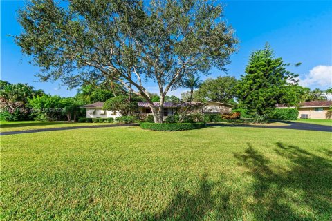 Terreno en venta en Pinecrest, Florida № 1841133 - foto 9