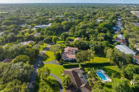 Terreno en venta en Pinecrest, Florida № 1841133 - foto 21