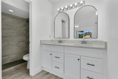 Duplex in Orlando, Florida 3 bedrooms, 115.01 sq.m. № 1903940 - photo 13