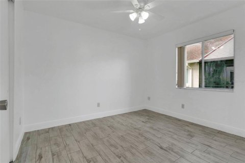 Duplex in Orlando, Florida 3 bedrooms, 115.01 sq.m. № 1903940 - photo 17