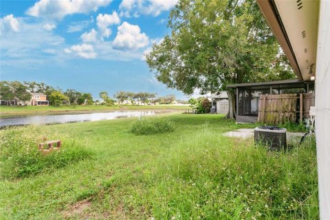 Duplex in Orlando, Florida 3 bedrooms, 115.01 sq.m. № 1903940 - photo 23