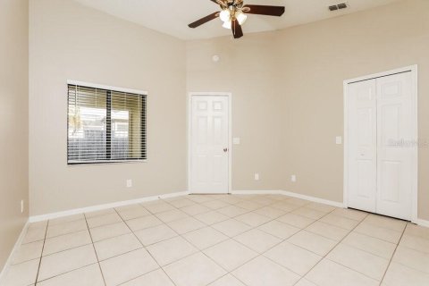 Villa ou maison à louer à Oviedo, Floride: 3 chambres, 109.53 m2 № 2121160 - photo 7