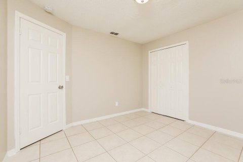 Villa ou maison à louer à Oviedo, Floride: 3 chambres, 109.53 m2 № 2121160 - photo 11