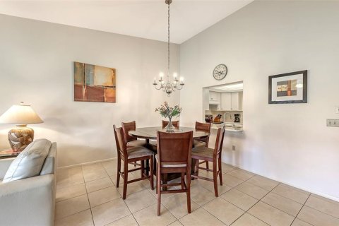 Villa ou maison à vendre à Sarasota, Floride: 2 chambres, 125.7 m2 № 2308302 - photo 14