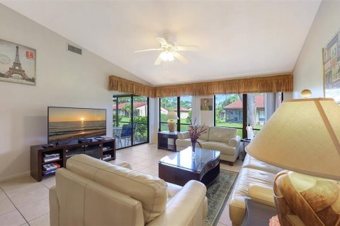 Villa ou maison à vendre à Sarasota, Floride: 2 chambres, 125.7 m2 № 2308302 - photo 16