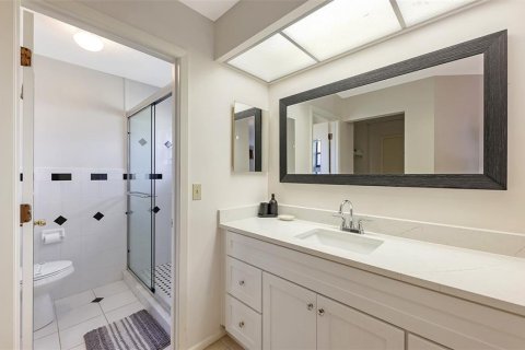 Villa ou maison à vendre à Sarasota, Floride: 2 chambres, 125.7 m2 № 2308302 - photo 27