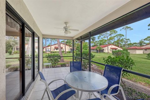 Villa ou maison à vendre à Sarasota, Floride: 2 chambres, 125.7 m2 № 2308302 - photo 17