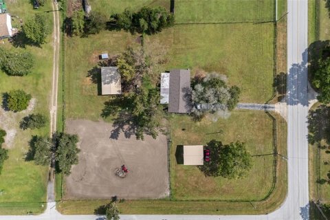 House in Ocala, Florida 2 bedrooms, 103.31 sq.m. № 1866347 - photo 28