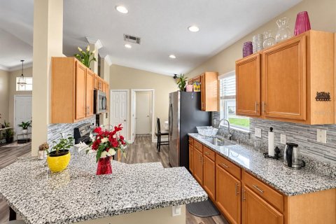 Villa ou maison à vendre à Ocoee, Floride: 3 chambres, 146.41 m2 № 2402997 - photo 4