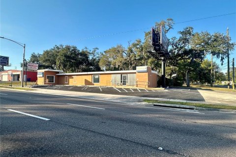 Commercial property in Largo, Florida 298.49 sq.m. № 2198518