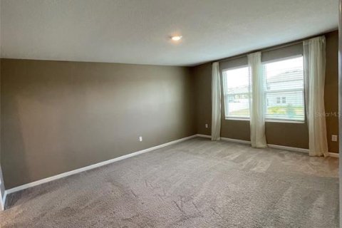 House in Ruskin, Florida 5 bedrooms, 251.02 sq.m. № 1268655 - photo 12