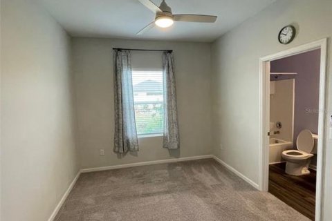 House in Ruskin, Florida 5 bedrooms, 251.02 sq.m. № 1268655 - photo 6