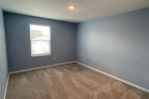 House in Ruskin, Florida 5 bedrooms, 251.02 sq.m. № 1268655 - photo 11