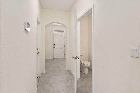 Townhouse in Newberry, Florida 3 bedrooms, 157 sq.m. № 1557851 - photo 5