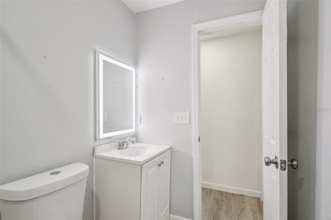 Casa en venta en Ocklawaha, Florida, 2 dormitorios, 100.33 m2 № 1885477 - foto 22