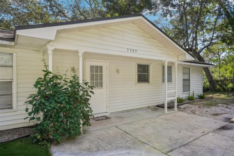 Casa en venta en Ocklawaha, Florida, 2 dormitorios, 100.33 m2 № 1885477 - foto 4