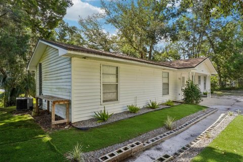 Casa en venta en Ocklawaha, Florida, 2 dormitorios, 100.33 m2 № 1885477 - foto 3