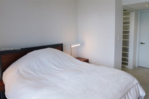 Condo in Miami, Florida, 1 bedroom  № 2042501 - photo 17