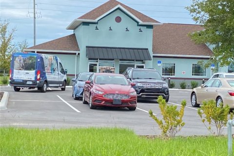 Propiedad comercial en alquiler en Summerfield, Florida, 278.71 m2 № 1321917 - foto 5
