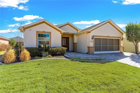 House in Ocala, Florida 3 bedrooms, 161.28 sq.m. № 2106577