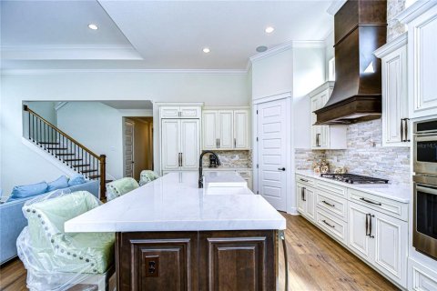 Casa en venta en Land O' Lakes, Florida, 5 dormitorios, 271.37 m2 № 1560081 - foto 13