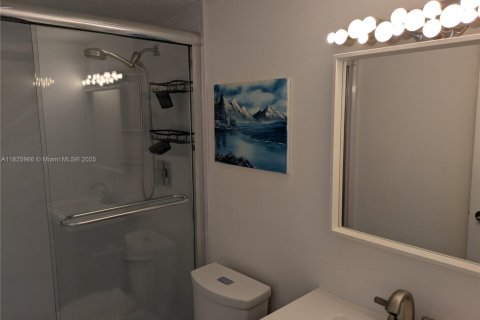 Condominio en alquiler en Hallandale Beach, Florida, 1 dormitorio, 80.82 m2 № 1794423 - foto 14
