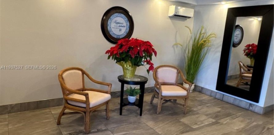 Condo à Lauderhill, Floride, 1 chambre № 1995355