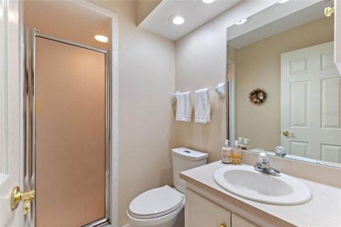 House in Lakeland, Florida 4 bedrooms, 285.02 sq.m. № 2148615 - photo 21