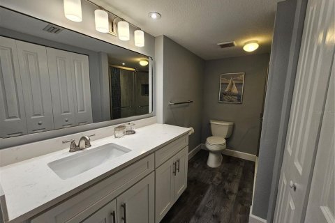 Copropriété à vendre à Gulfport, Floride: 1 chambre, 108.7 m2 № 2151753 - photo 13