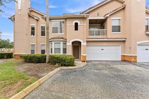 Condo in Tampa, Florida, 3 bedrooms  № 2277302 - photo 3