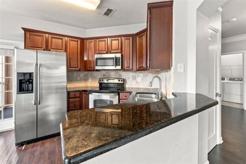 Condo in Tampa, Florida, 3 bedrooms  № 2277302 - photo 14