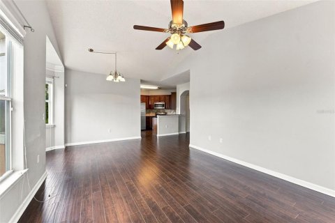 Condo in Tampa, Florida, 3 bedrooms  № 2277302 - photo 11