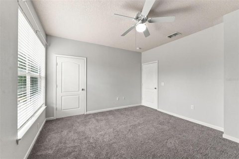 Condo in Tampa, Florida, 3 bedrooms  № 2277302 - photo 28