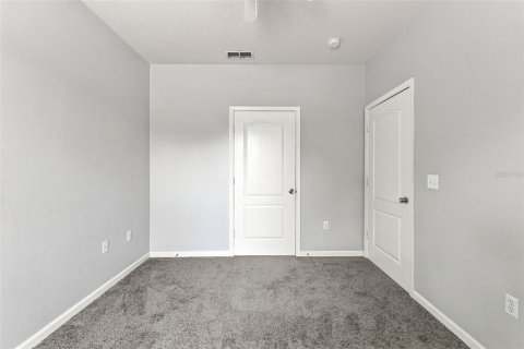 Condo in Tampa, Florida, 3 bedrooms  № 2277302 - photo 24