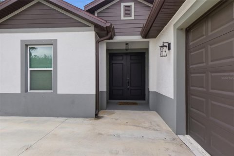 Villa ou maison à vendre à North Port, Floride: 3 chambres, 156.17 m2 № 2211507 - photo 5