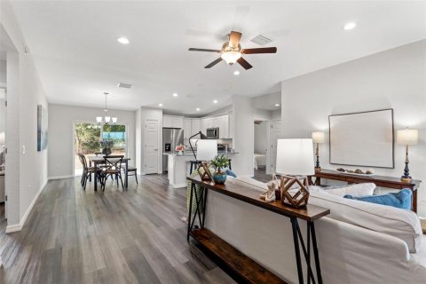 Casa en venta en Ocala, Florida, 3 dormitorios, 122.82 m2 № 1909081 - foto 3