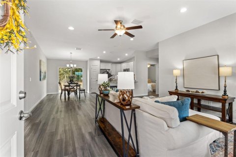 Casa en venta en Ocala, Florida, 3 dormitorios, 122.82 m2 № 1909081 - foto 2