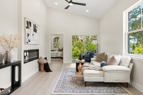Casa en venta en Eustis, Florida, 3 dormitorios, 107.21 m2 № 1907368 - foto 11