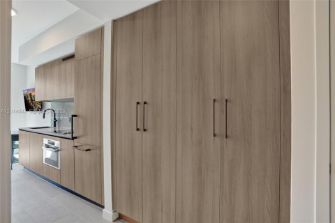Condo in Miami, Florida № 2076164 - photo 7