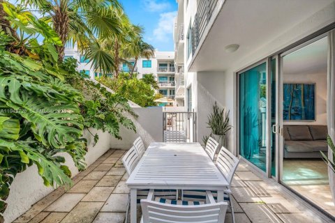 Copropriété à vendre à Miami Beach, Floride: 1 chambre, 63.73 m2 № 2009032 - photo 10