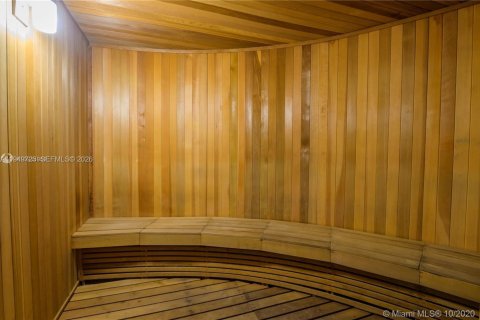 Copropriété à vendre à Miami Beach, Floride: 1 chambre, 63.73 m2 № 2009032 - photo 19