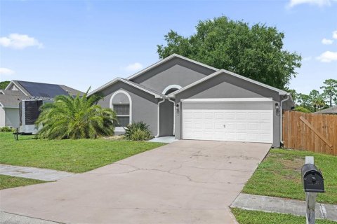 Casa en venta en Titusville, Florida, 3 dormitorios, 149.76 m2 № 2386585 - foto 2