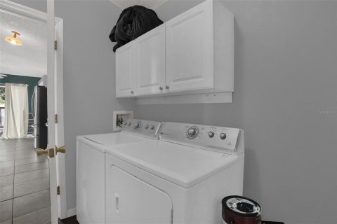 Casa en venta en Titusville, Florida, 3 dormitorios, 149.76 m2 № 2386585 - foto 10