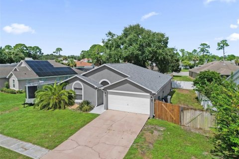 Casa en venta en Titusville, Florida, 3 dormitorios, 149.76 m2 № 2386585 - foto 4